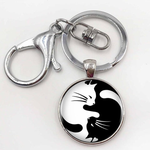 Image of Cat Pendant - Yin and Yang